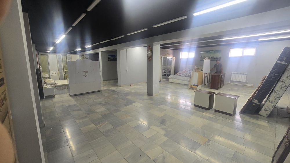 Dukon ijaraga beriladi . Manzil Al Xorazmiy ko'chasida. 1 va 2 qavati