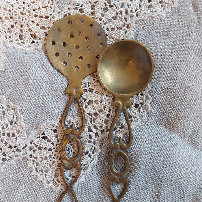 Месингова лъжица