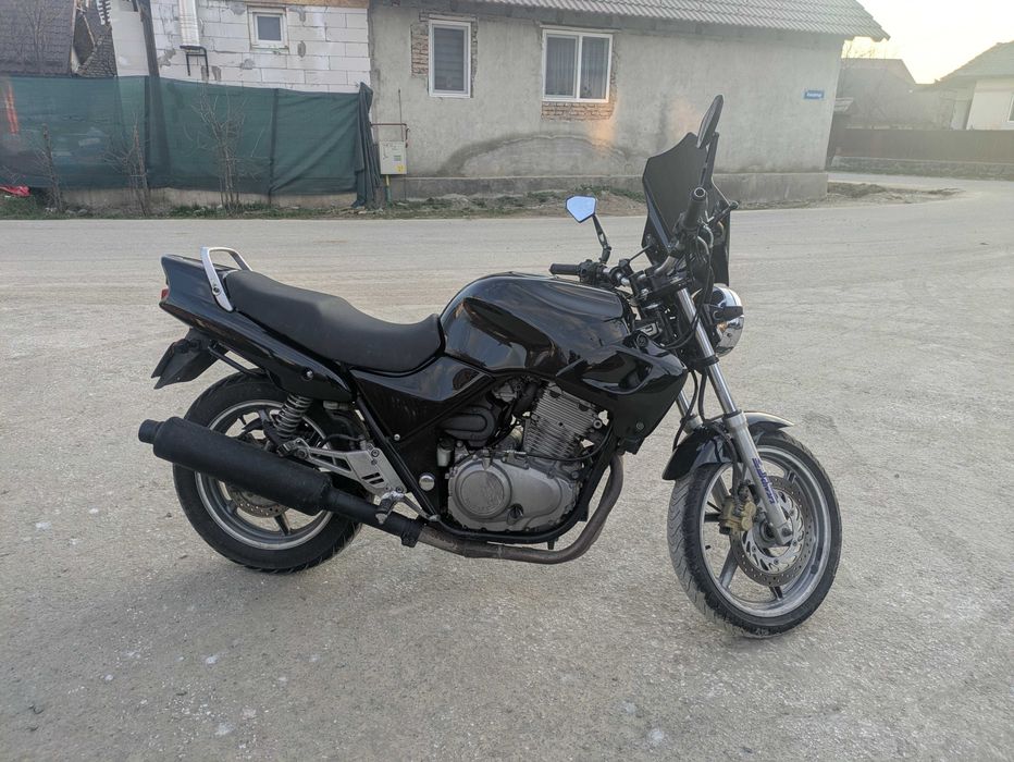 Honda CB 500 PC32 1999 A2