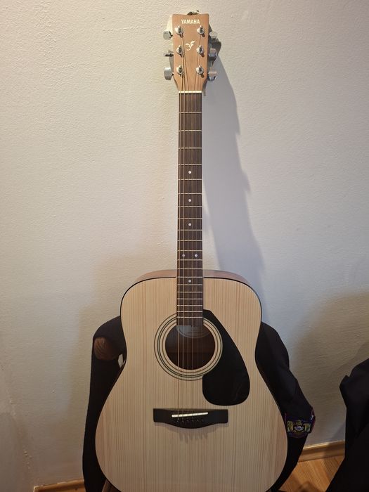 Chitara acustica Yahama F-310 || +husa+ capodastru