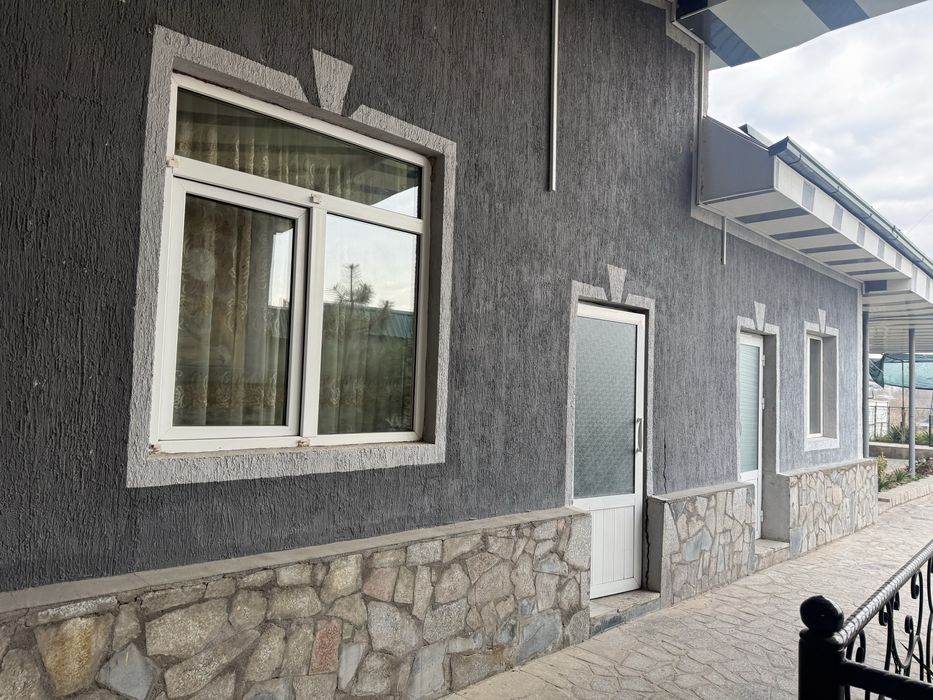 Dacha sotiladi Chirchiq