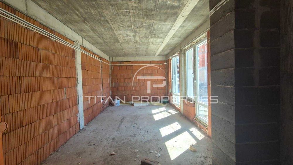 Тристаен апартамент Остромила