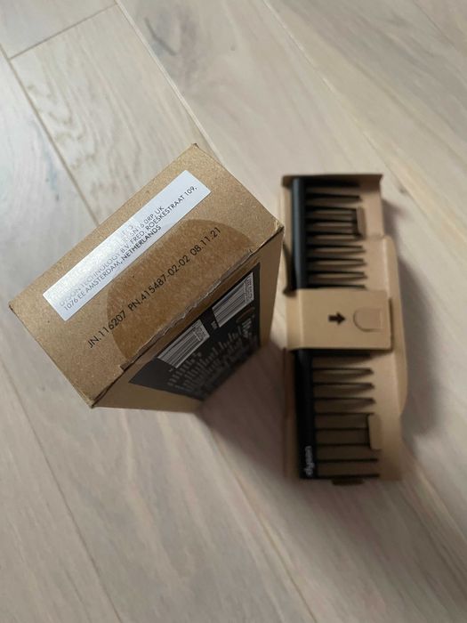 piepten Dyson pentru coafare