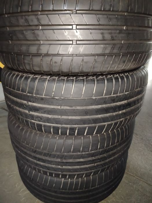 Летние шины Bridgestone Turanza 225/60 R17