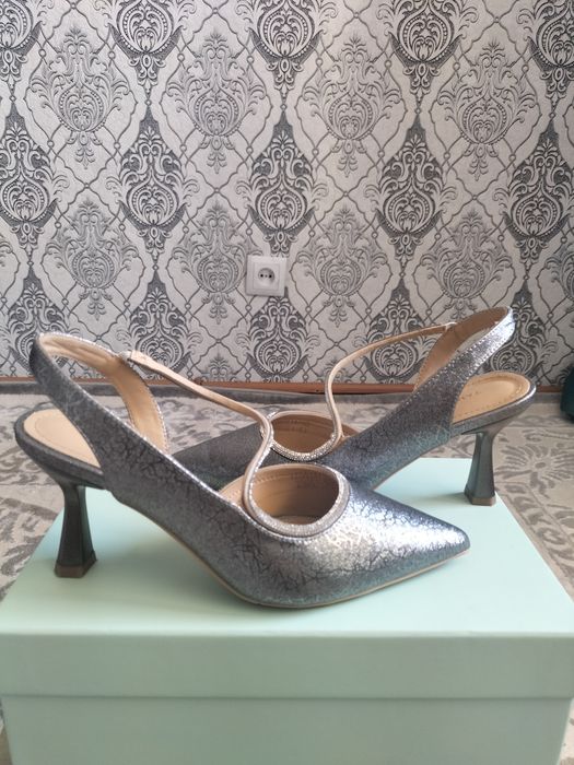 Мода  и стиль,Женская обувь Босоножки