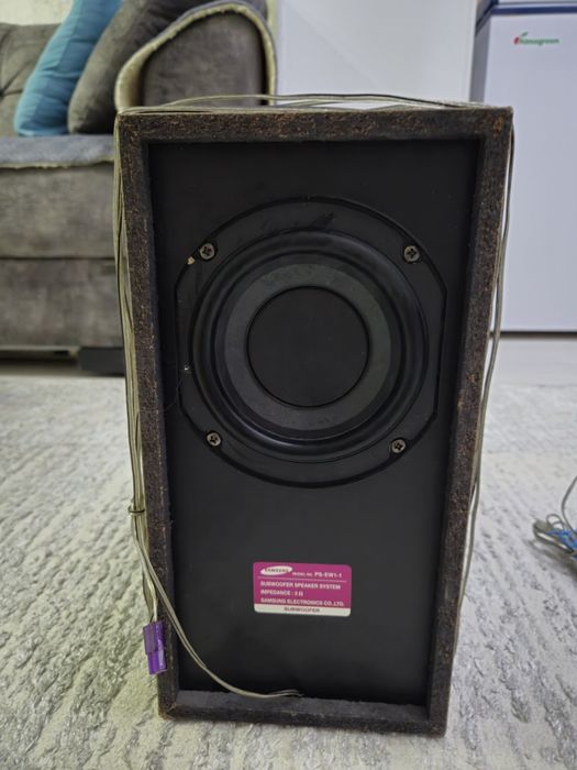 Колонки для домашнего кинотеатра Samsung