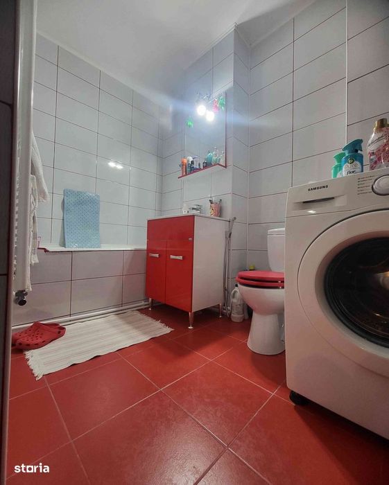 Apartament 2 camere decomandate, strada Bradului