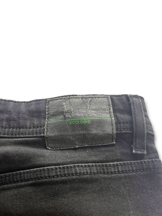 Blugi Slim Fit Negri Colin’s