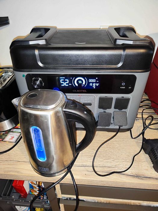 Powerstation bank baterie solara Oukitel P2001 plus