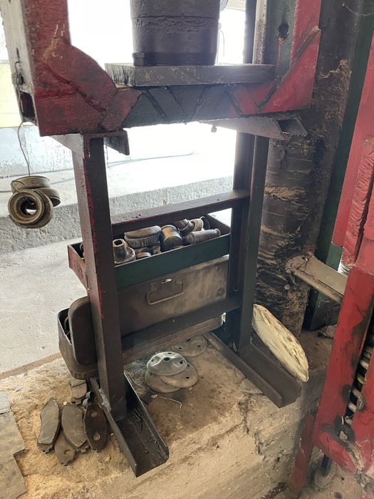 Пресс гидравлический