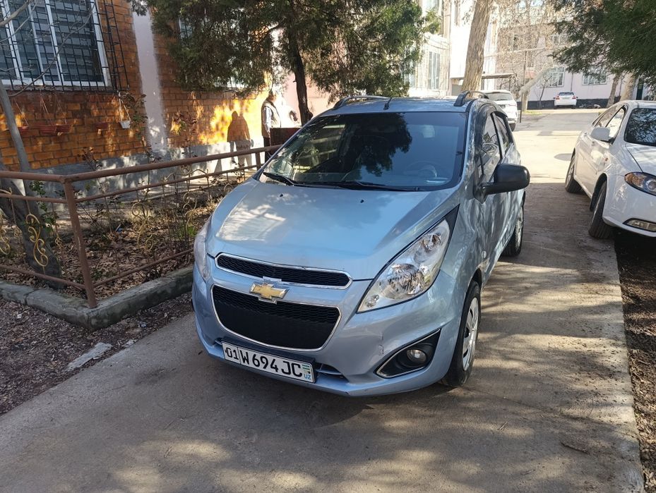 Спарк 1пазитсия кандитсанери бор гази бор аформленияга