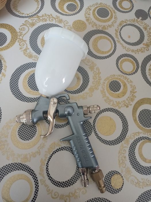 Продам покрасочный пистолет