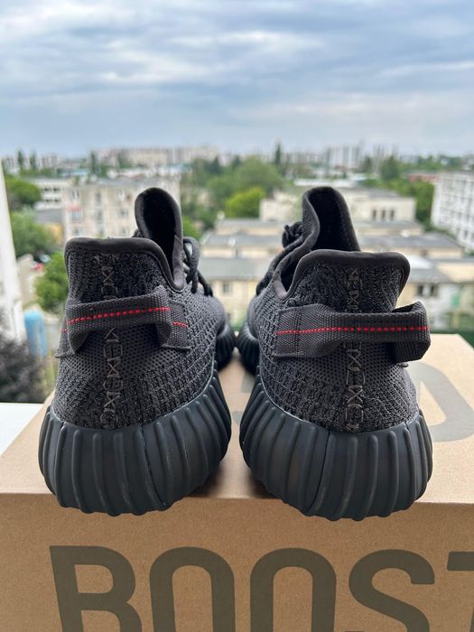 Vand Yeezy Boost 350