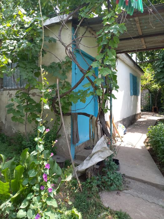 Продаётся дача. 20 соток