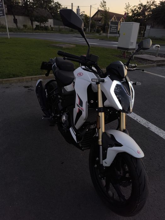 Motocicleta  Keeway RKF 125  ca noua, 4538 km