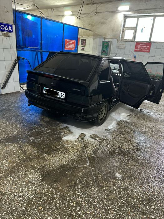 Ваз 2114 на полном ходу