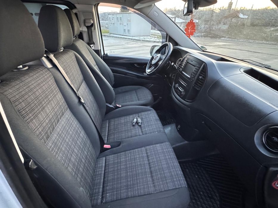 Mercedes Benz Vito 9 locuri extralung