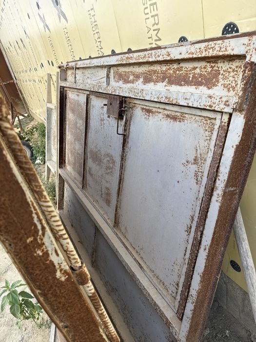 Ворота сатамын бушный