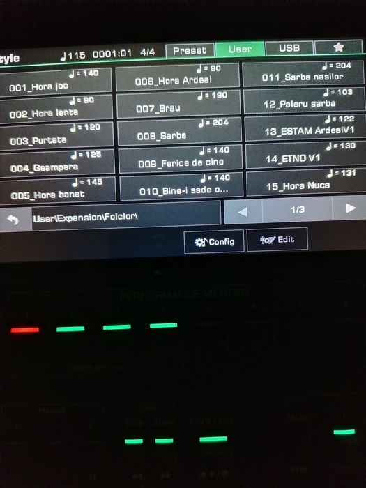 Vand/Schimb  cu Yamaha... Medeli Akx 10