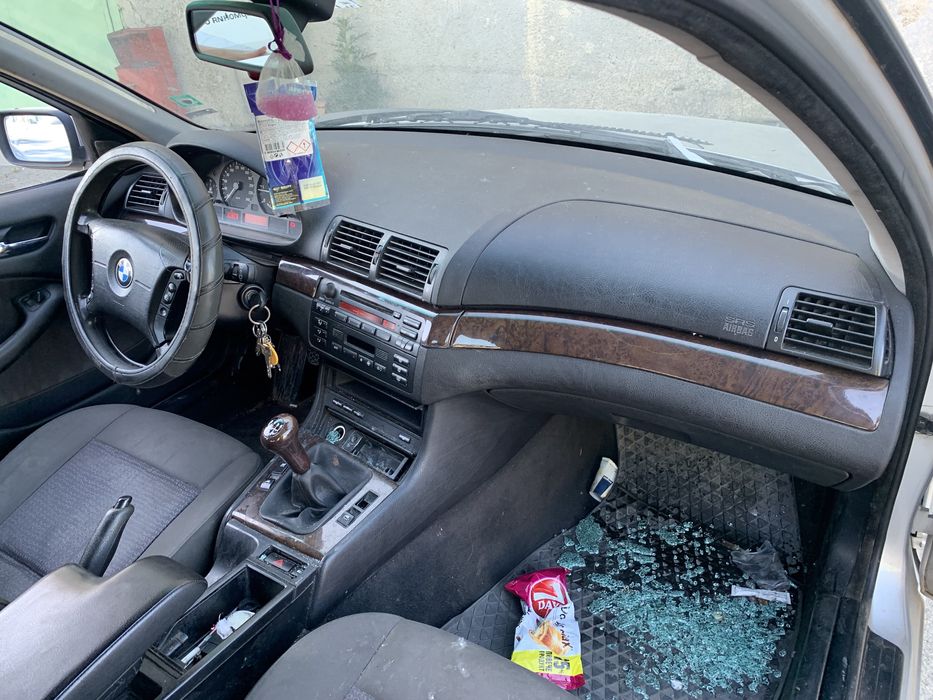 Продаваме бмв е46 320д 150кс на части bmw e46 320d 150hp.