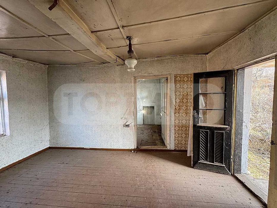 Продава се Къща в с. Юпер, Област Разград - 110 кв.м за 137 €/кв.м - Снимка #6