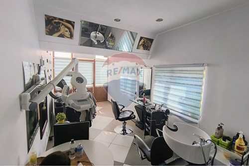 Продава се Тристаен апартамент в Велики Преслав - 78 кв.м за 1105 €/кв.м - Снимка #14