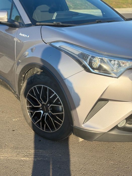 TOYOTA C-HR 2017 — imagine 5
