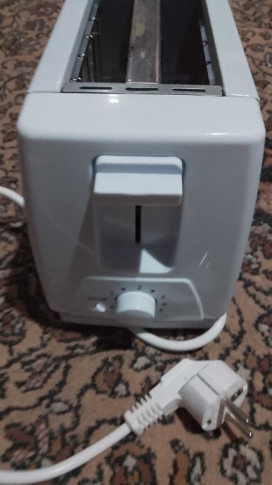 Тостер за изпичане на хляб