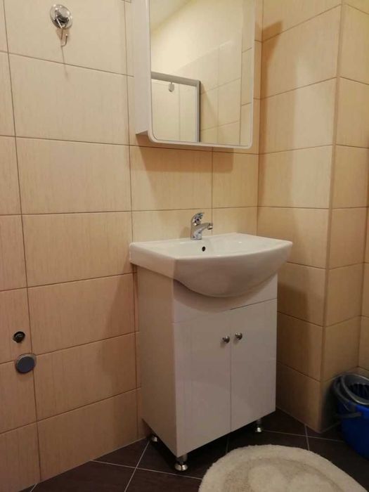 Дава се под наем Тристаен апартамент в Варна, Гръцка махала - 70 кв.м за 510 € - Снимка #7