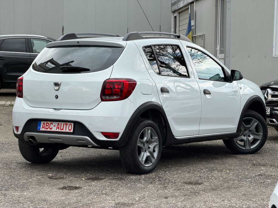 Dacia Sandero STEPWAY/ 0.9 tCe / Garantie / TVA Deductibil / 16 Buc.
