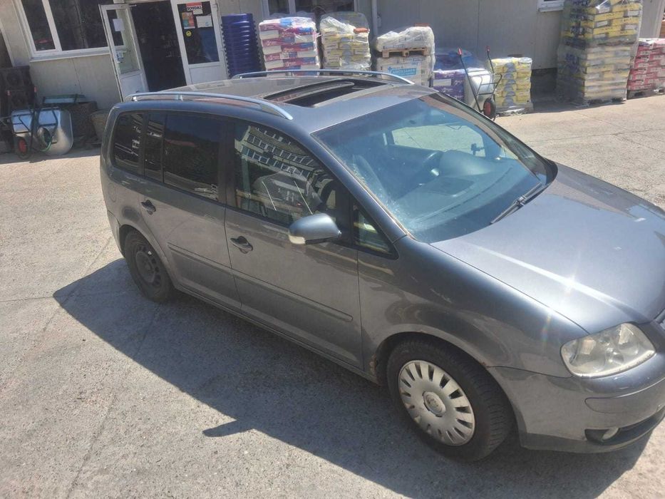 Vw Touran 1,9 BKC ful proprietar 2199 euro