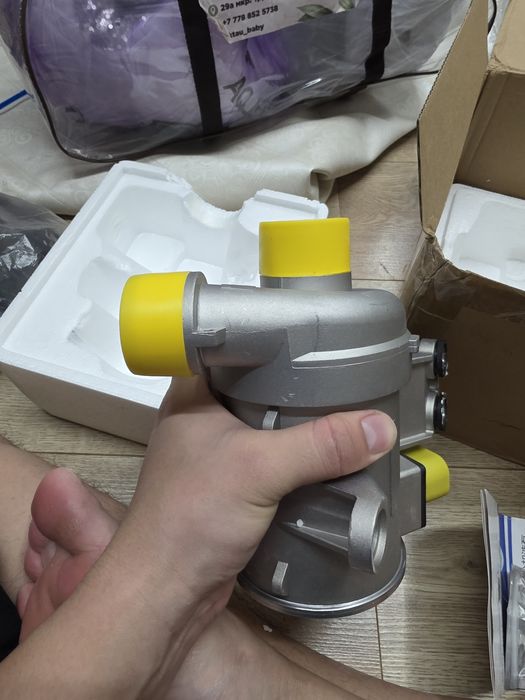 Помпа BMW X5 F15