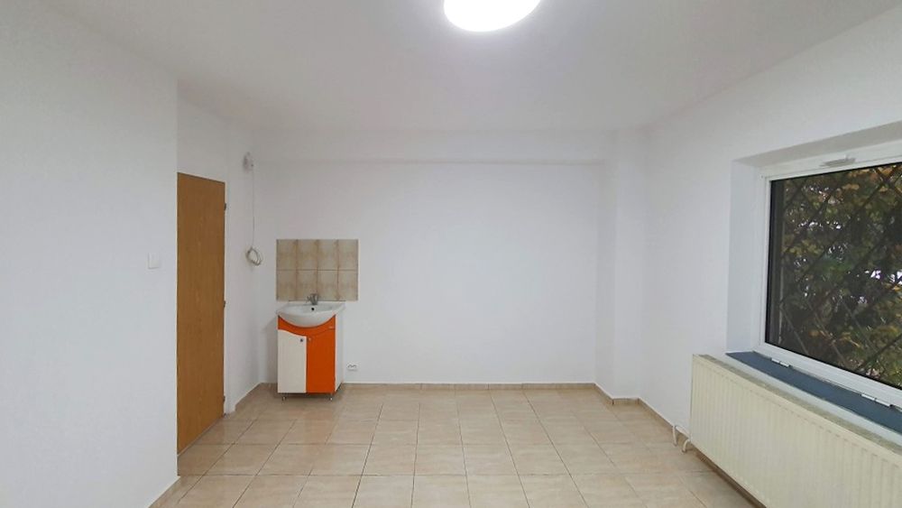 Apartament de închiriat – 3 camere  72 m² | Mihai Bravu – Parter