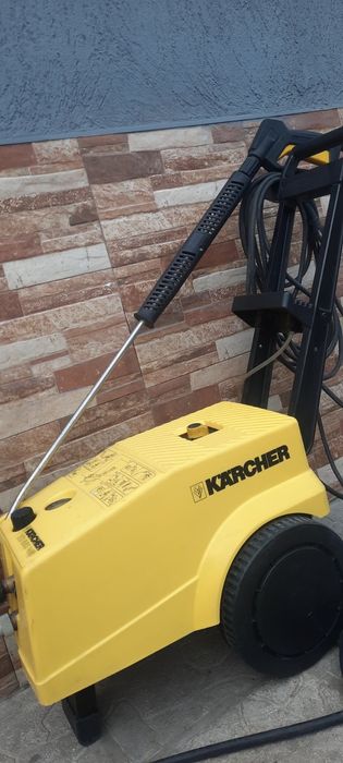 Професионална Водоструйка Karcher hd850 200бар3.5квНай Висок клас от мащините на 220Волта