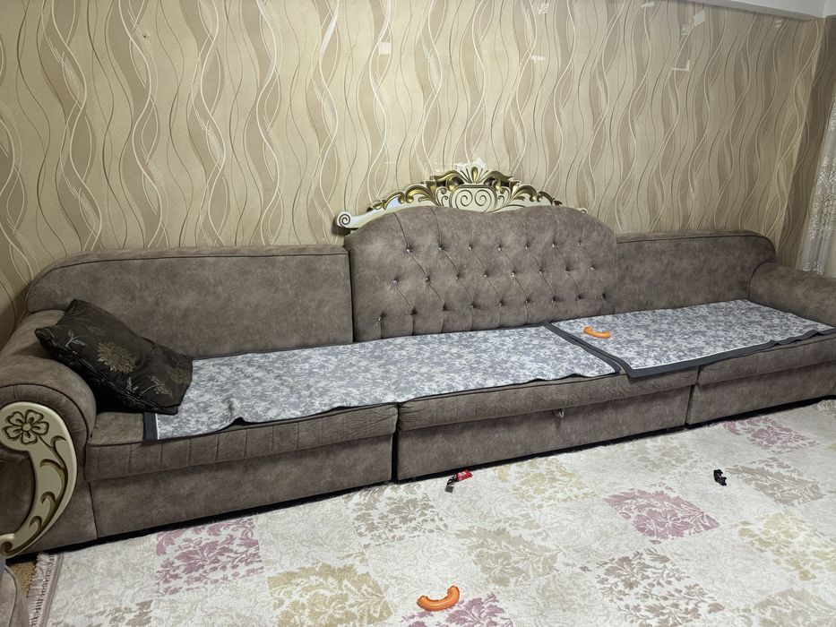 Диван бу, в отличном состоянии, не грязный мыть чистить не нужно,