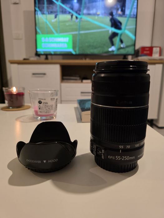 Obiectiv Canon EF-S 55-250MM F/4-5.6 IS II