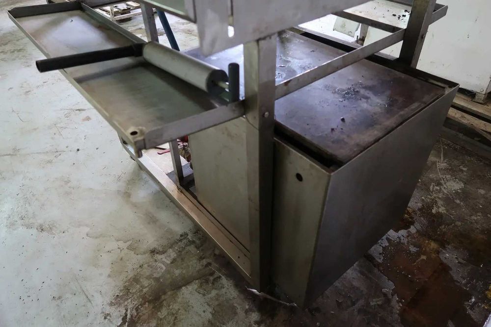 Linie umplere sticle cu lichide