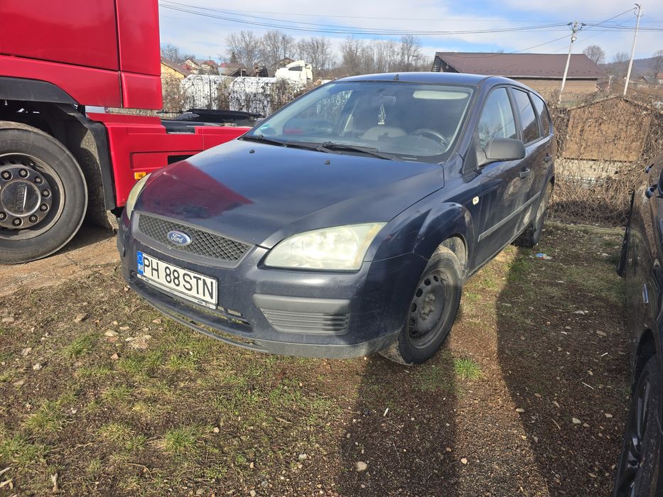 Vând sau schimb Ford Focus 1.6 diesel