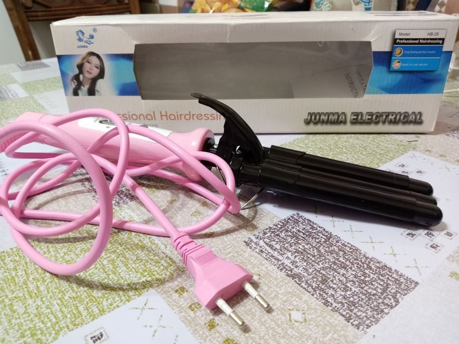 Продам плойку не дорого