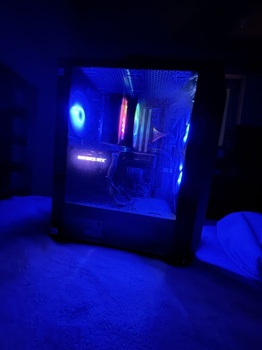 Gaming PC Ryzen 5 5600 + RTX 3060 12GB + 16GB RAM