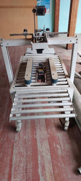 Kanistra ishlab chiqaradigan stanok