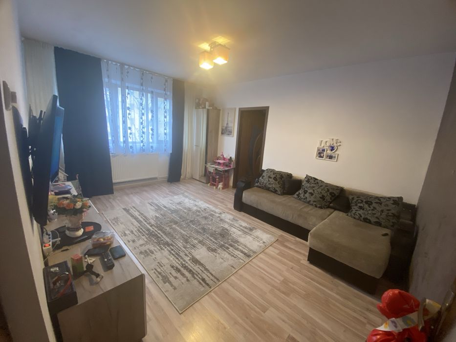 Apartament 2 camere                      FARA AGENTIE