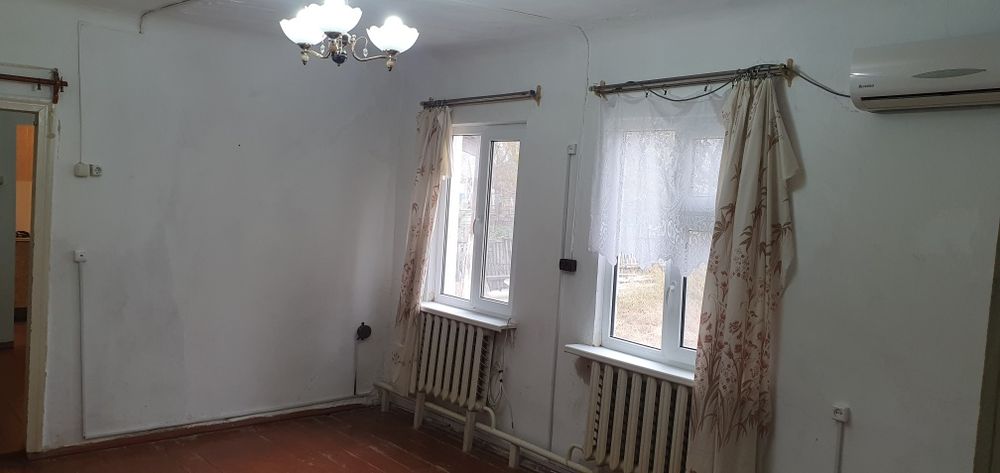 Продаю дом в спальном районе