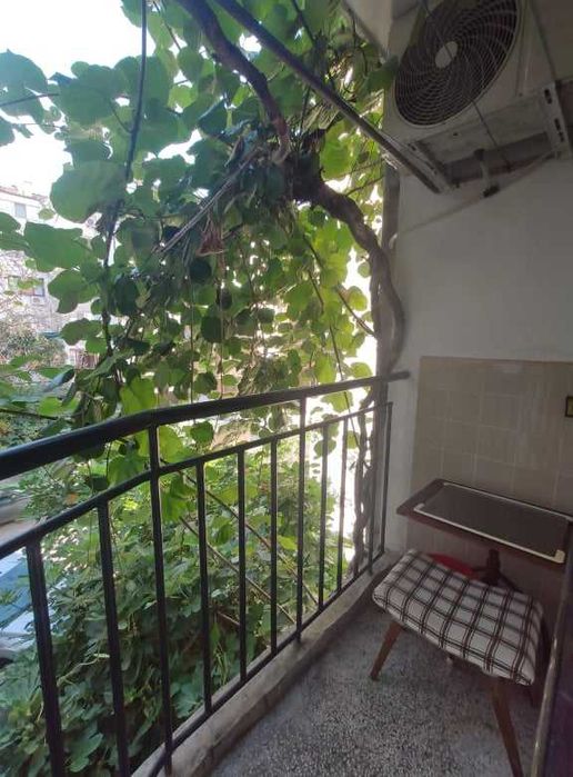 Дава се под наем Двустаен апартамент в Бургас, Възраждане - 100 кв.м за 89.25 € - Снимка #6