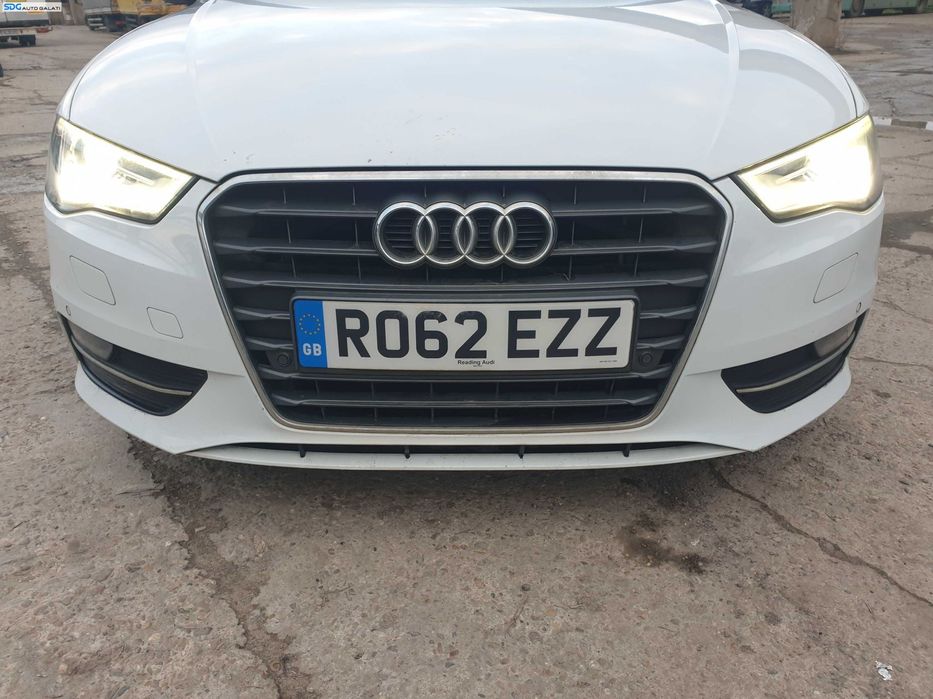 Bara Spoiler Fata Completa cu Locas Senzori Parcare si Grila cu Emblema Audi A3 8V NFL Non Facelift 2012 - 2016 Culoare LS9R [K3262]