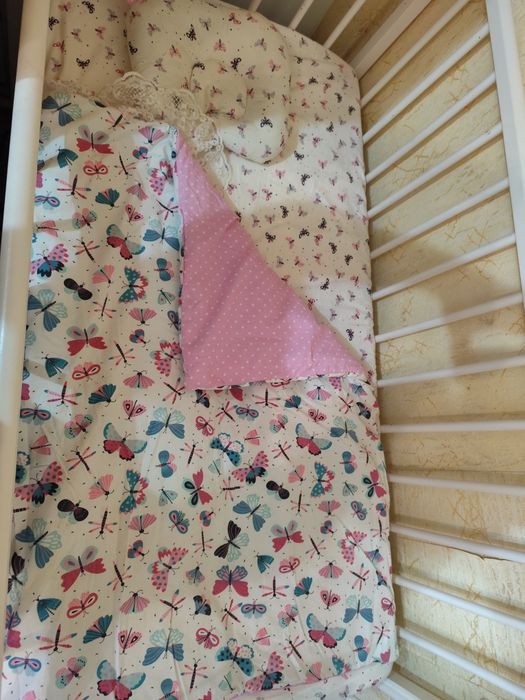 Продам бортики на детскую кровать