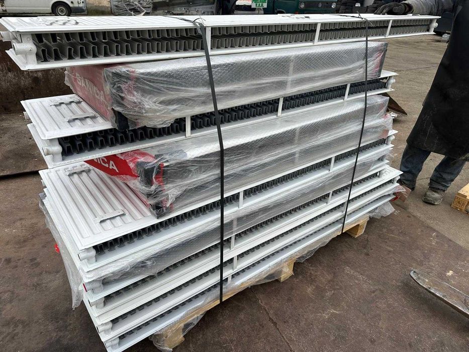 Radiatoare otel diferite dimensiuni