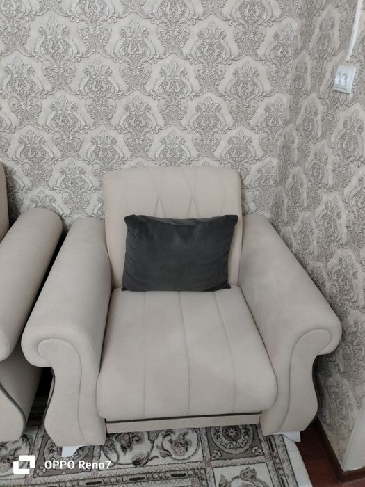 Диван и кресло. Бриз