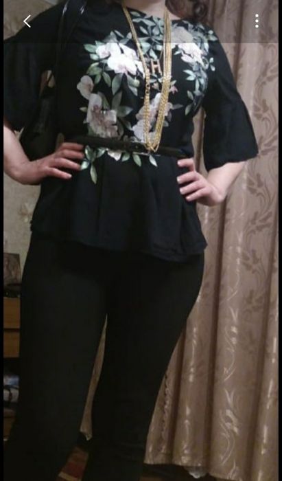 Разгружаю гардероб.