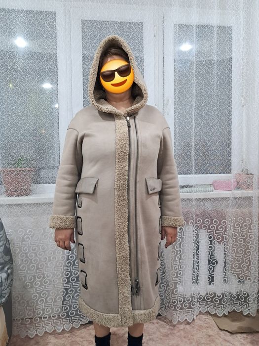 Зимняя одежда . Дубленка